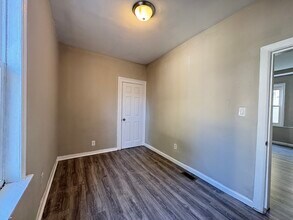 279 Clinton Pl, Unit 1 in Newark, NJ - Foto de edificio - Building Photo