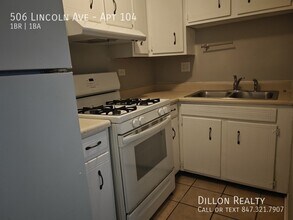 506 Lincoln Ave in Fox Lake, IL - Building Photo - Building Photo