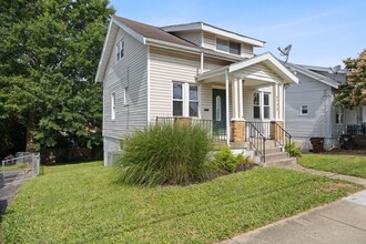 3773 Feldkamp Ave in Cincinnati, OH - Building Photo - Building Photo