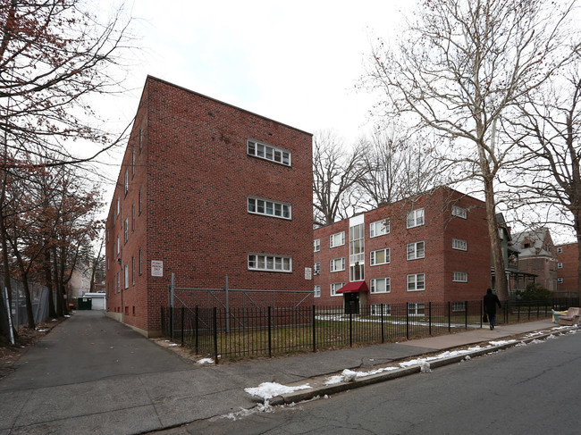 Asylum Hill in Hartford, CT - Building Photo - Building Photo