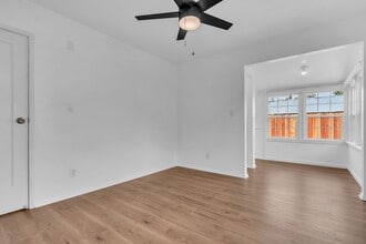 8549 5th St in Downey, CA - Building Photo - Building Photo