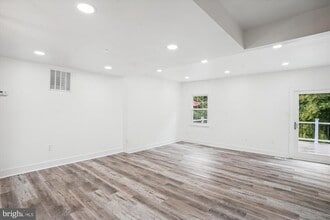 8648 Watershed Ct in Gaithersburg, MD - Building Photo - Building Photo