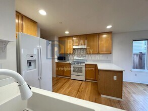 2702 Meyer St in Dupont, WA - Building Photo - Building Photo