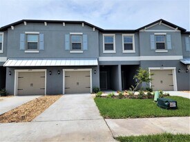 14305 Easy Goer St in Sun City Center, FL - Building Photo