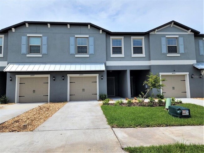 14305 Easy Goer St in Sun City Center, FL - Building Photo - Building Photo