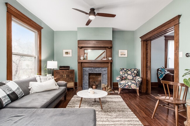 property at 234 E 7th Ave