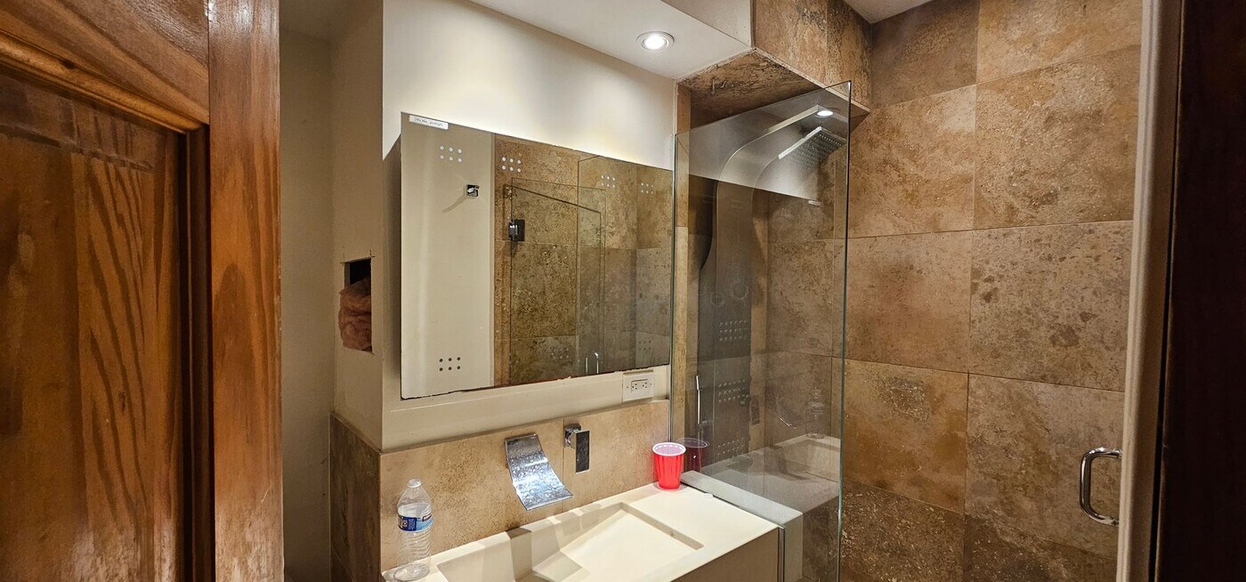 64 Fisher Ave in Boston, MA - Building Photo