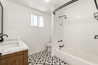 1703 S Burlington Ave, Unit 1703 S. Burlington Ave. in Los Angeles, CA - Building Photo - Building Photo