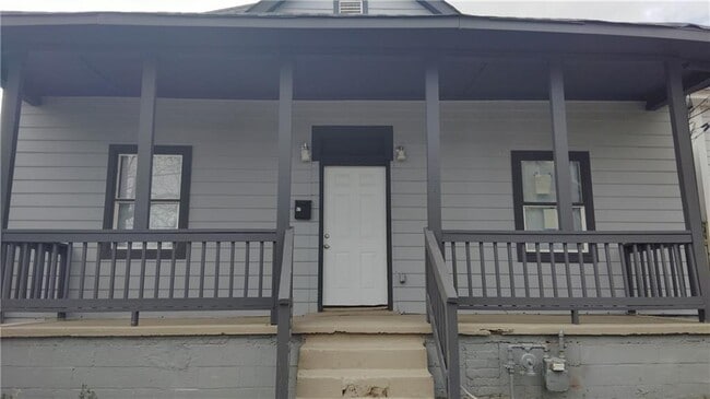 property at 67 Daniel St SE