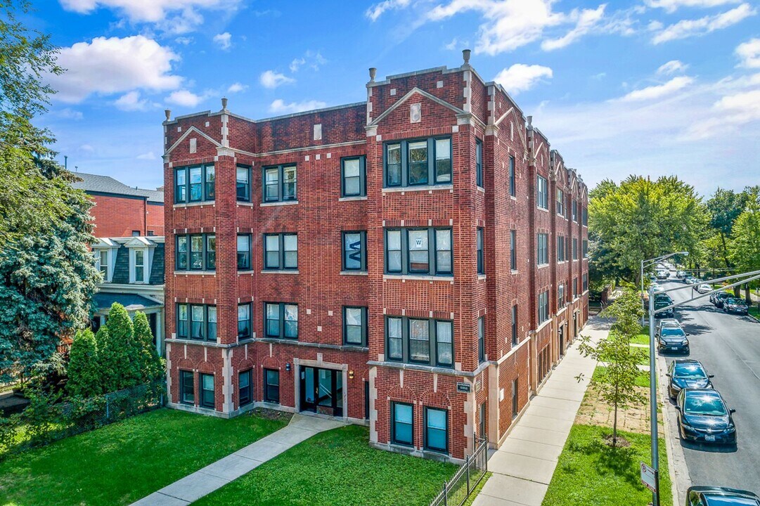 2537 N Campbell Ave, Unit 1 in Chicago, IL - Foto de edificio