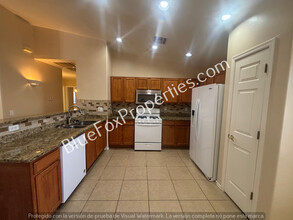 12317 N Kylene Canyon Dr in Oro Valley, AZ - Building Photo - Building Photo