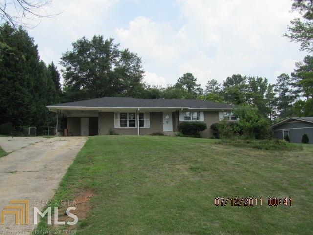 215 Laramie Rd in Griffin, GA - Building Photo - Building Photo