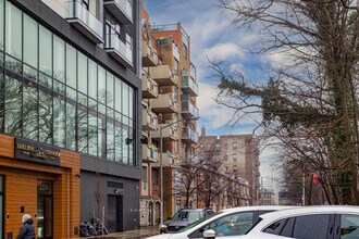 3360 Shore Pky in Brooklyn, NY - Building Photo - Building Photo
