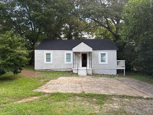 4692 College St in Forest Park, GA - Building Photo - Building Photo