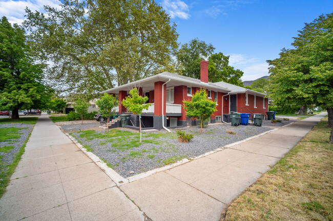 2634 Quincy Ave in Ogden, UT - Building Photo - Building Photo