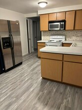 7344 W Belmont Ave in Chicago, IL - Foto de edificio - Building Photo