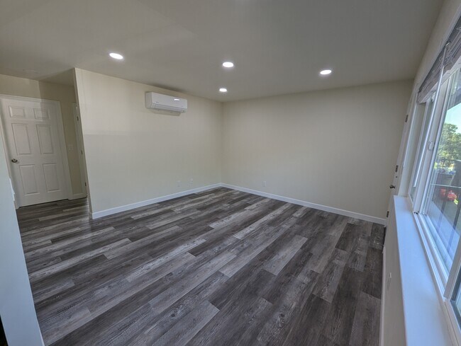 3249 Williamsburg Dr in San Jose, CA - Building Photo - Building Photo