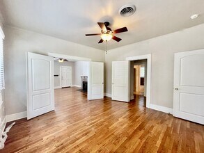 409 North St in San Marcos, TX - Building Photo - Building Photo