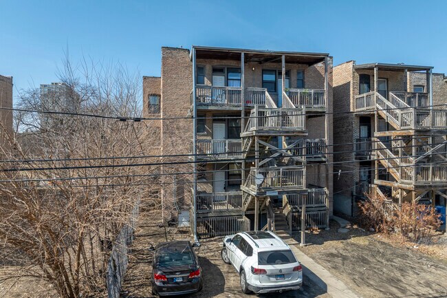 4723 S Forrestville Ave in Chicago, IL - Building Photo - Building Photo