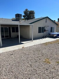 7026 Pleasant View Ave in Las Vegas, NV - Building Photo - Building Photo