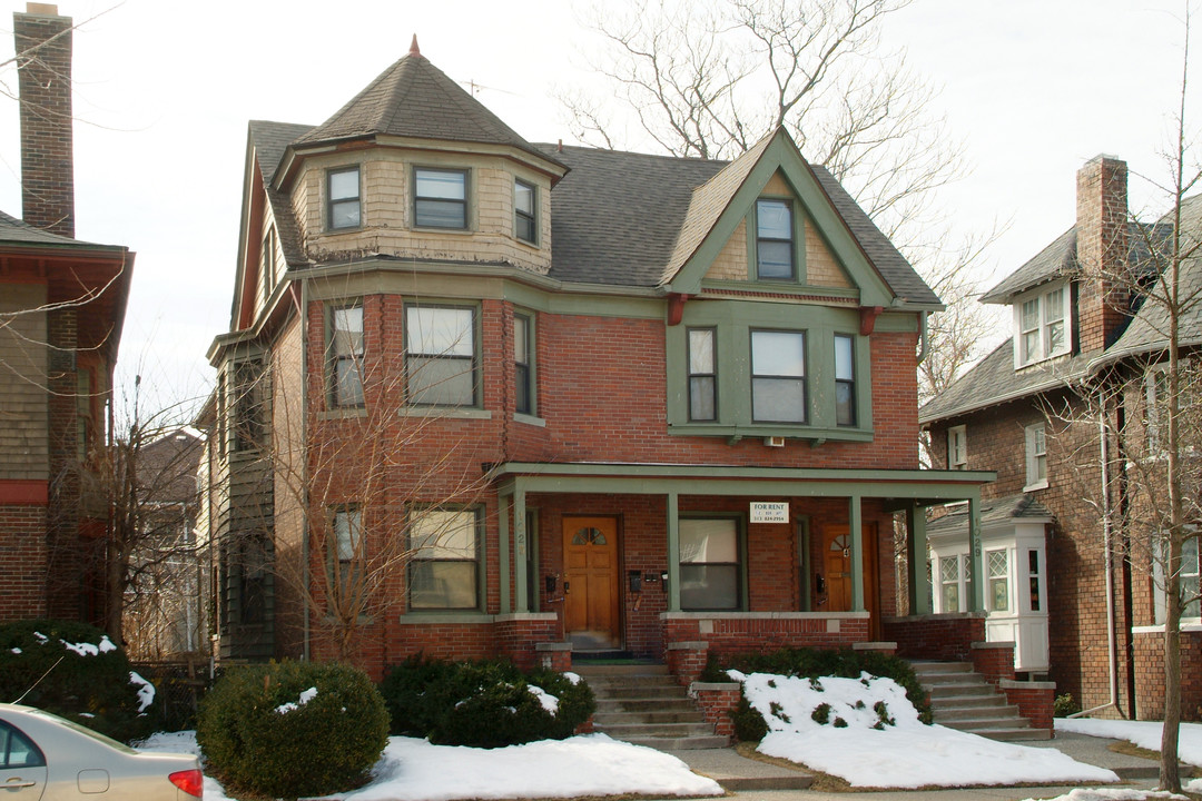 1025-1029 Van Dyke St in Detroit, MI - Foto de edificio