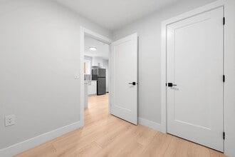 2741 Mcgill St in Vancouver, BC - Building Photo - Building Photo