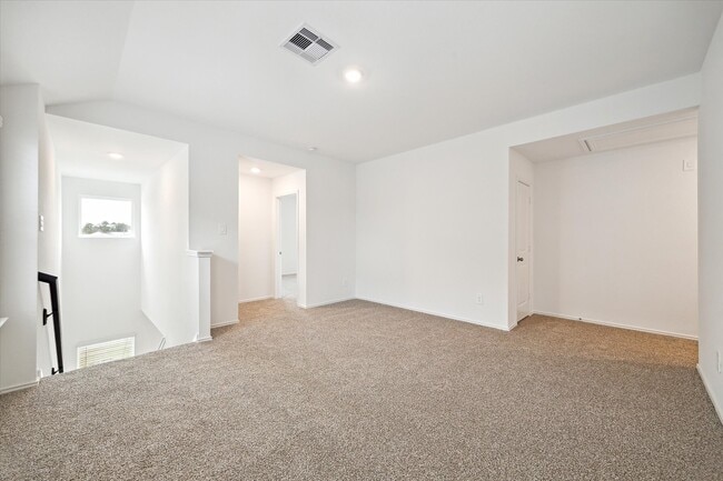 1011 Concord Pointe Ln