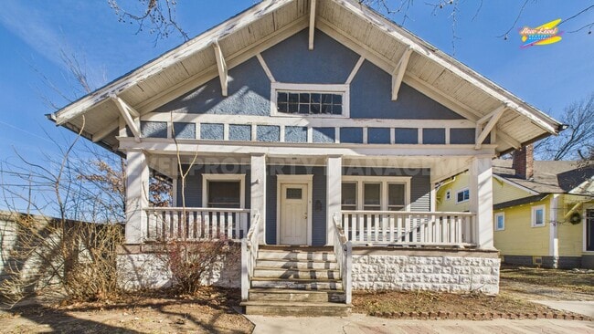 property at 362 N Holyoke Pl