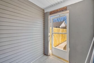 110 Pasadena Ave in Columbus, OH - Building Photo - Building Photo