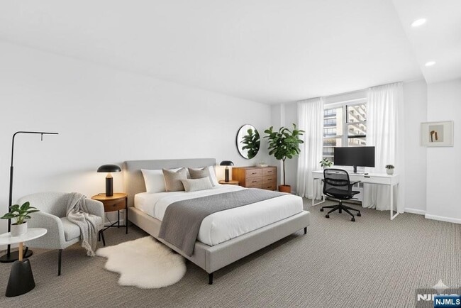 1450 Palisade Ave in Fort Lee, NJ - Building Photo - Building Photo