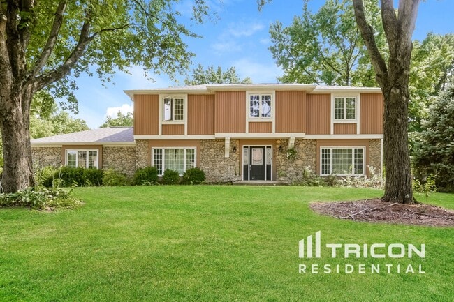 property at 7035 Montroff Cir
