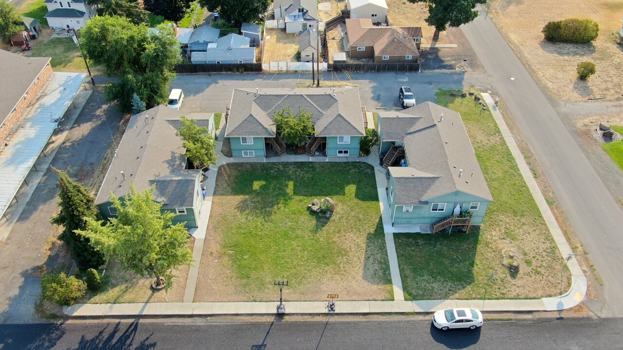 308 N Washington St in Medical Lake, WA - Building Photo