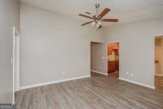 5456 Panola Downs Rd in Lithonia, GA - Building Photo - Building Photo