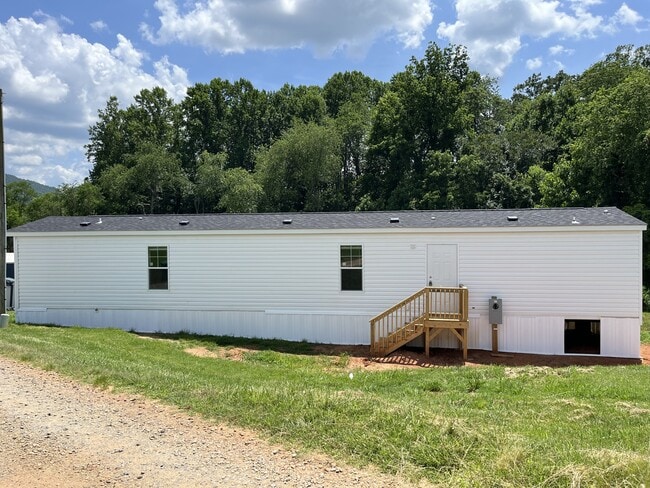 property at 10 Andieange Cir