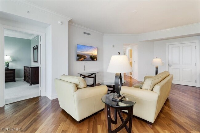 property at 4761 W Bay Blvd