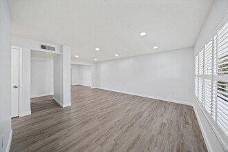 413 Blue Jay Ln in Satellite Beach, FL - Building Photo - Building Photo
