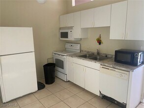 134 Aurora Ave S in Lehigh Acres, FL - Building Photo - Building Photo