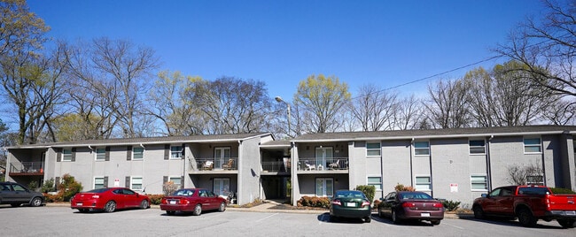 Sycamore Villas in Nashville, TN - Building Photo - Building Photo
