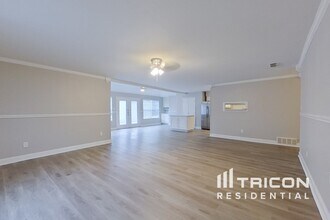 7048 Green Ridge Trail in Fort Worth, TX - Building Photo - Building Photo