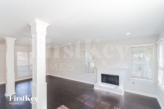 5829 Millers Pond Ln in Powder Springs, GA - Building Photo - Building Photo