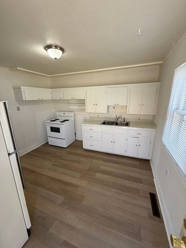 601 E 6th St in Laurel, MT - Building Photo - Building Photo