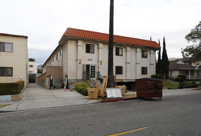 343 W Lomita Ave in Glendale, CA - Foto de edificio - Building Photo