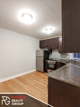 2820 N Mildred Ave, Unit 1 in Chicago, IL - Building Photo - Building Photo