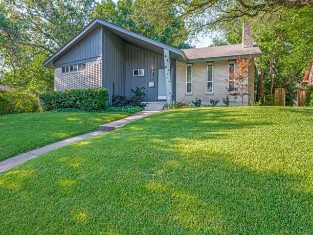 property at 9052 Fringewood Dr