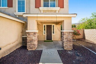 29244 Point Shore Dr in Lake Elsinore, CA - Building Photo - Building Photo