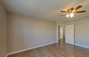 1027 Barrymore Ln in Duncanville, TX - Building Photo - Building Photo