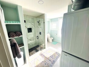 1114 Columbia St, Unit #2 in Newport, KY - Foto de edificio - Building Photo