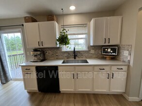 2833 Smokehouse Way in Belleville, IL - Building Photo - Building Photo