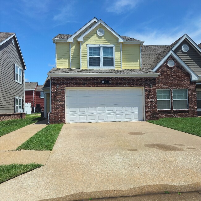 property at 27950 S Hwy 125