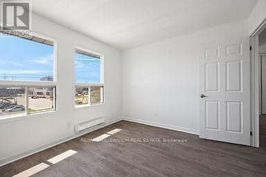 201 Lindsay St S in Kawartha Lakes, ON - Building Photo - Building Photo